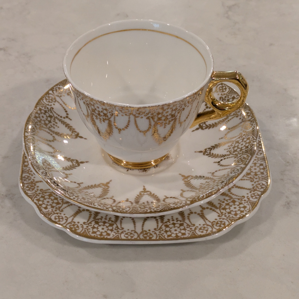 Fine Bone China Gold and White Teacup, Saucer,. Cake Plate Set Of 3 Made In Eng